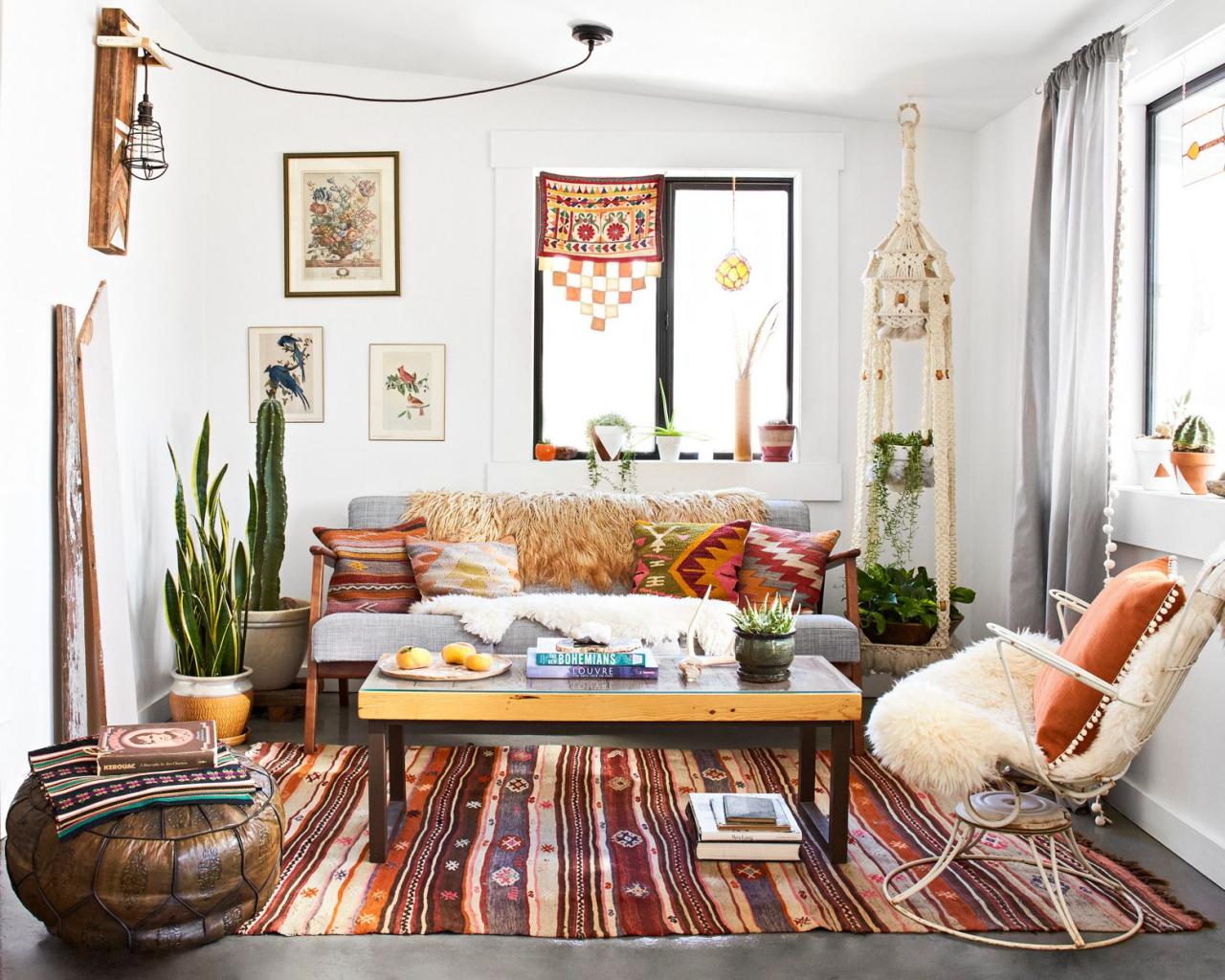boho living room with plants and colorful rug